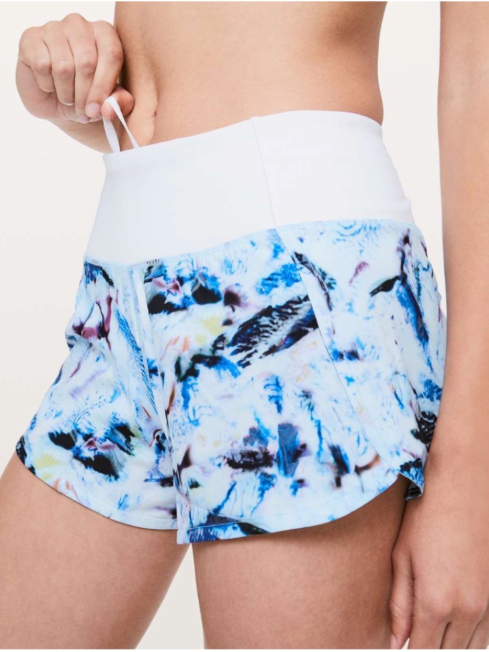 Lululemon Run Times Short II *4"
